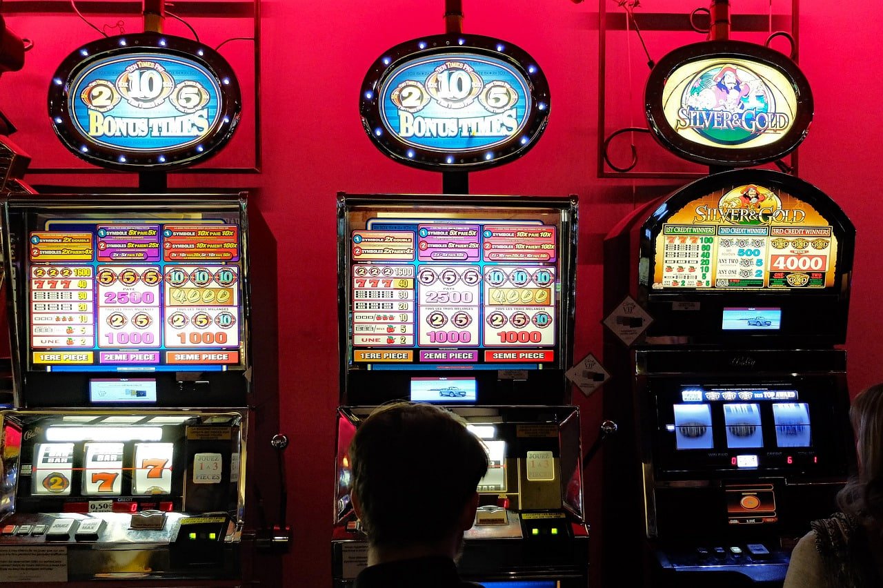 Antarmuka permainan angka 2D di platform rgopoker menampilkan pilihan angka dan hasil undian